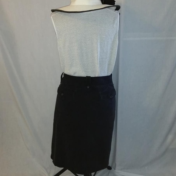 Ralph Lauren Dresses & Skirts - Lauren by Ralph Lauren pencil skirt, black